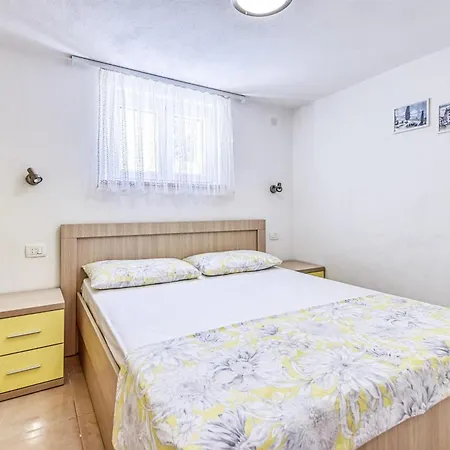 Appartement Ennio Povlja (Brac)