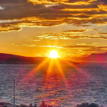 Ennio Appartement Povlja (Brac)