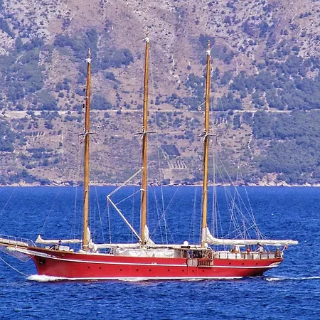 Ennio Povlja (Brac)